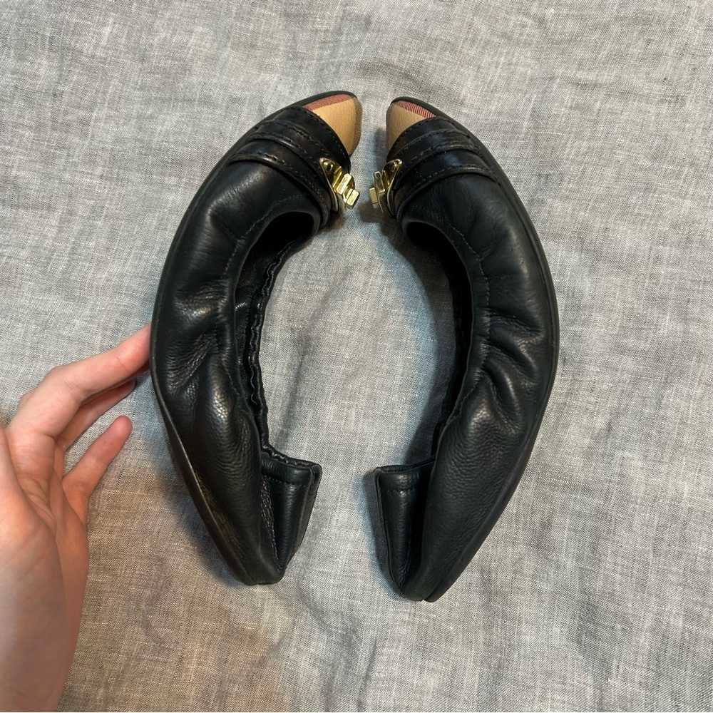 Burberry Haymarket Aston Ballerina Flats Black Novacheck Size 37 US 7 - Picture 10 of 14
